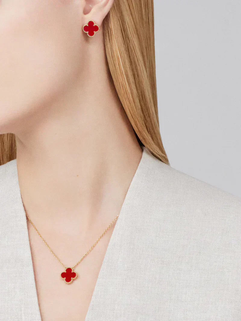 NECKLESES